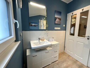 Imagen sin descripción, 4 de 39, botón