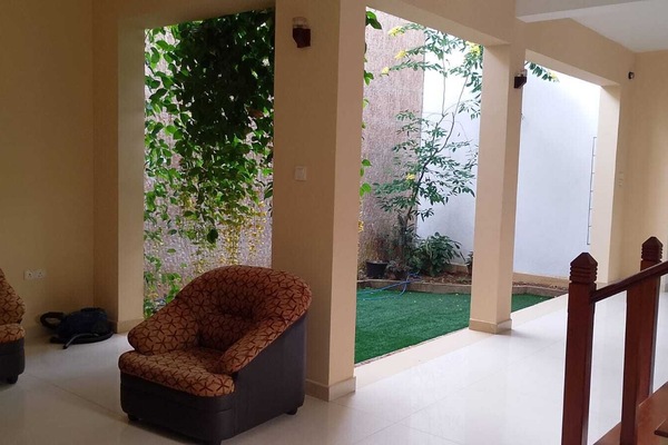 superior interior court yard