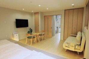 Free WiFi - Hotel Mori no Ao  (Osaka)