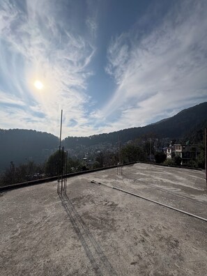 Luokittelematon kuva, 5 kautta 6, painike