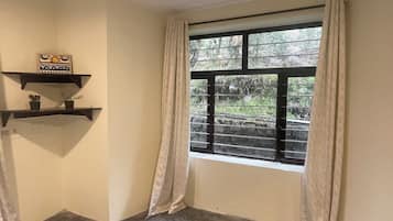 Comfort Room, Garden View | Free WiFi
