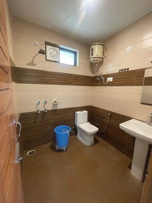 Luokittelematon kuva, 3 kautta 6, painike