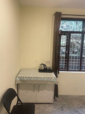 Basic Double Room | Free WiFi