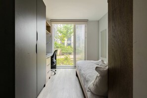 Classic Double Room | Desk, laptop workspace, iron/ironing board, free WiFi - Argyl Broga House  (Cork)