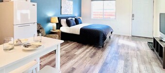 Welcome to Big Sky 2 - Adorable Midtown Studio