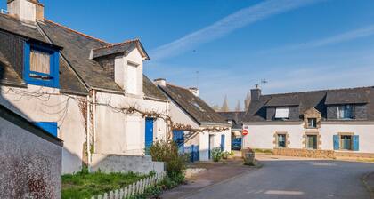 Chez René et Christine – Room 2 with Wi-Fi