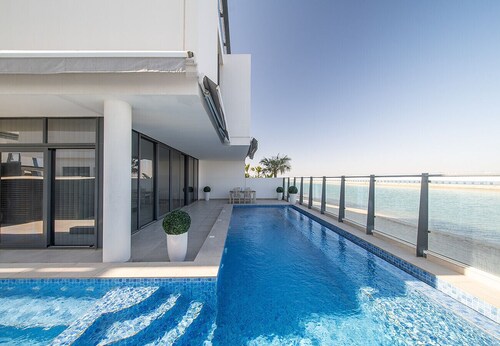 Sea View Luxury Escape 5BR Private Pool Villa