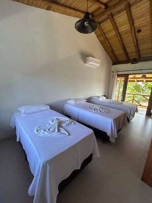 3 chambres, fer et planche à repasser, Wi-Fi, literie fournie