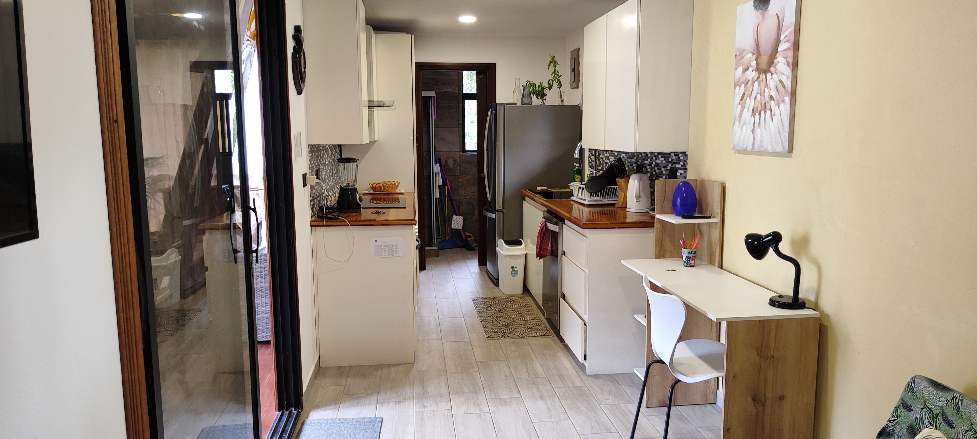 Oven, stovetop, dishwasher