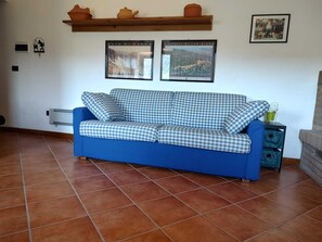 Living area - Casetta Morgana (Bagnone)