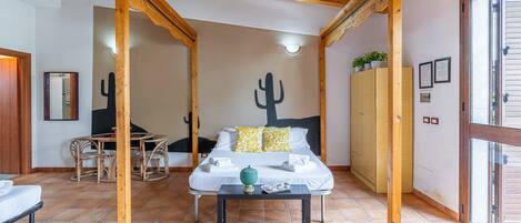 2 makuuhuonetta, Wi-Fi, vuodevaatteet