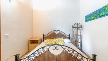 1 Schlafzimmer, WLAN, Bettwäsche