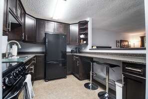 Imagen sin descripción, 5 de 27, botón