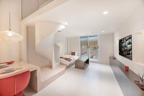 Desk, iron/ironing board, travel cot, WiFi - Stylish Studio Loft with Outdoor Patio in JVC (Dubai)