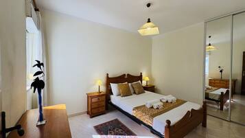 1 quarto, roupa de cama