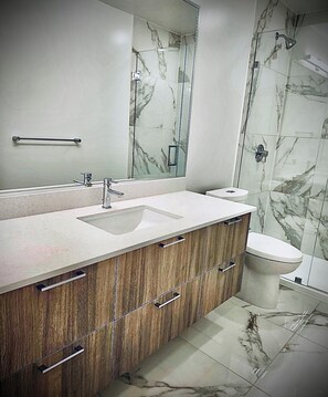 Unclassified image, 5 of 8, button