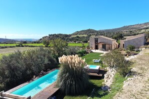 Pool - Casale del Mandorlo - Sicilian country villa (RAGUSA)