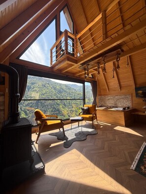 Interior - Opiaa Dağ Evleri (Camlihemsin)