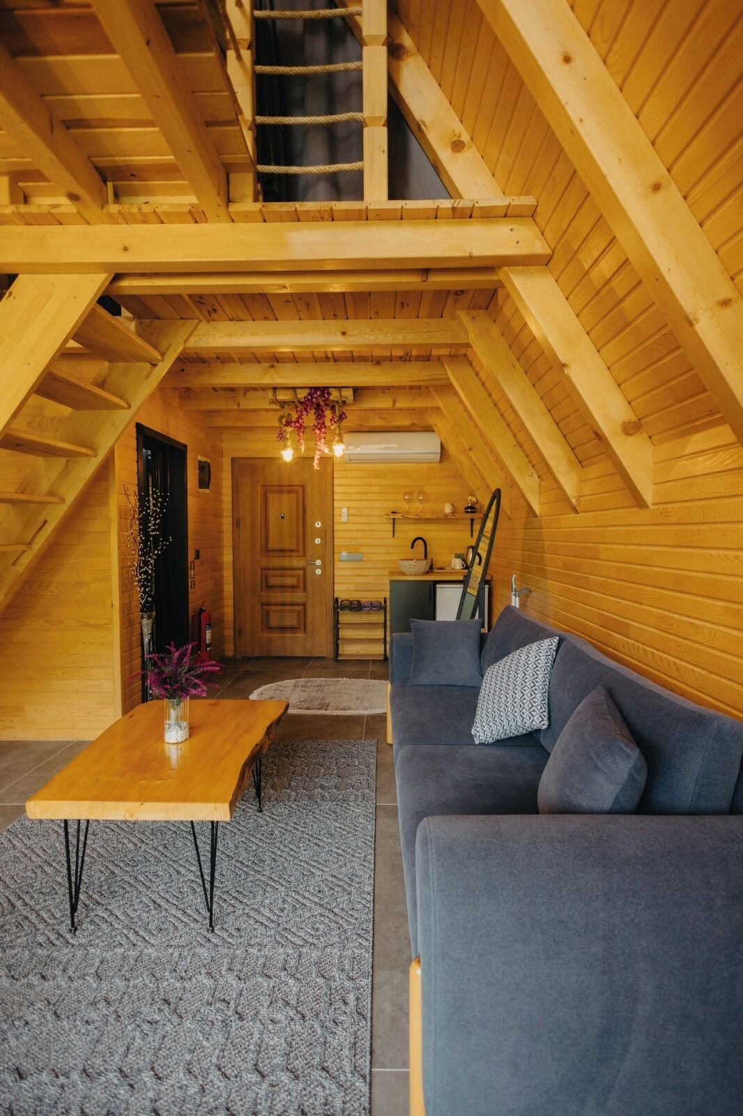 Superior Bungalow | Living area