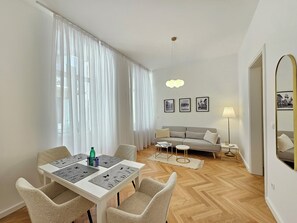 Interior - Urban Nest Wolfova by the Triple Bridge Ljubljana Tour As with AC and WiFi (Ljubljana)