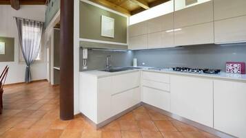 Deluxe-Apartment, 2 Schlafzimmer, Nichtraucher, Turm | Eigene Küche