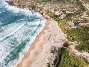 Beach - Charming sea-view apartment with pool (Badesi)