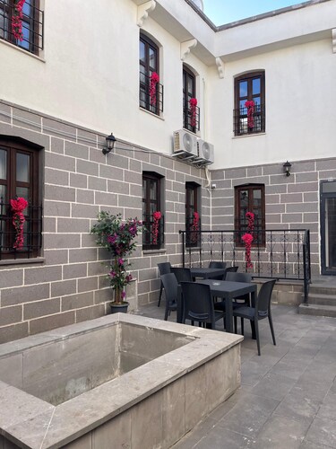 Grand sur butik otel