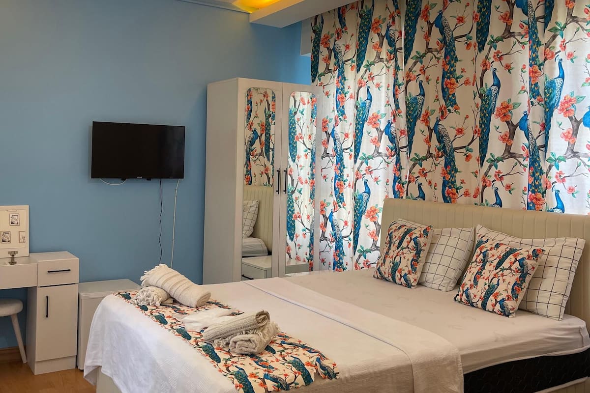 Deluxe Triple Room, Garden View