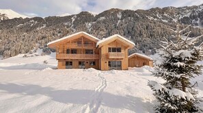 Exterior - New Opening – Apartment 'Archerhof Steffls Kuestoll' with Mountain View, Private Garden & Wi-Fi (Colle)