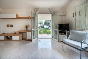 Living area - Apartment Elvira sea view (Avola)