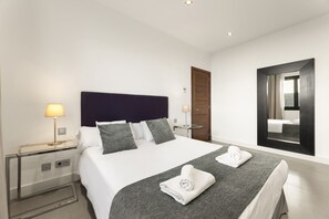 4 bedrooms, in-room safe, free WiFi, bed sheets