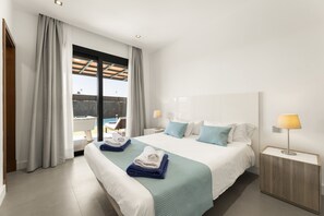 4 Schlafzimmer, Zimmersafe, kostenloses WLAN, Bettwäsche