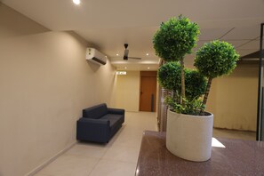 Unclassified image, 5 of 10, button - Hotel Rio Valley (Rajkot)