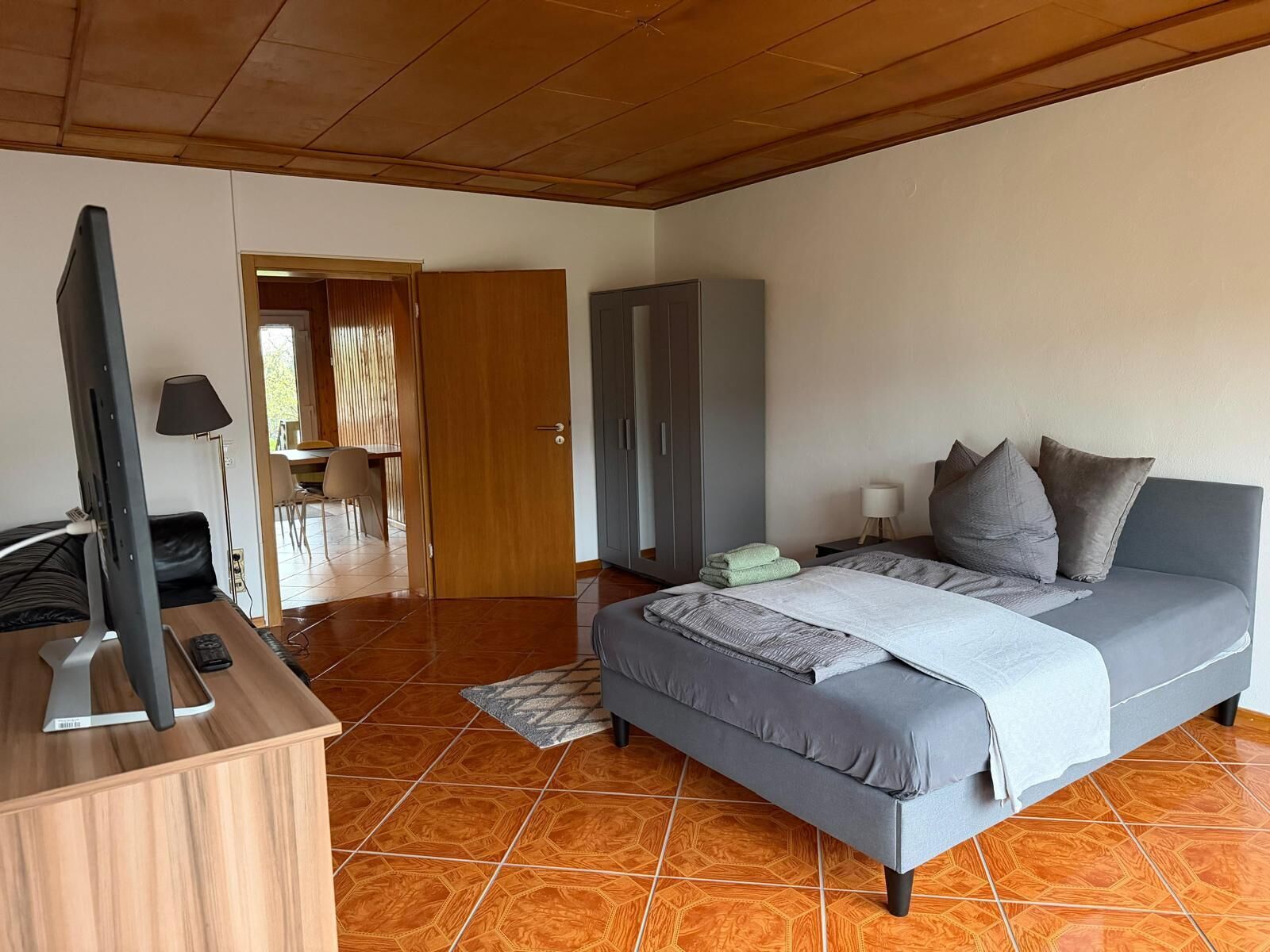 4 chambres, Wi-Fi gratuit, draps fournis