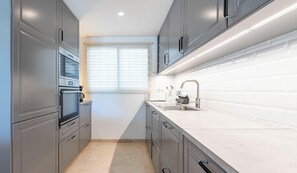 Fridge, microwave, oven, stovetop - Beachfront 2BR w Seaviews By Better Bookings (Fuengirola)