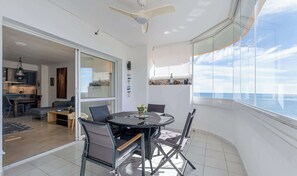 Dining - Beachfront 2BR w Seaviews By Better Bookings (Fuengirola)