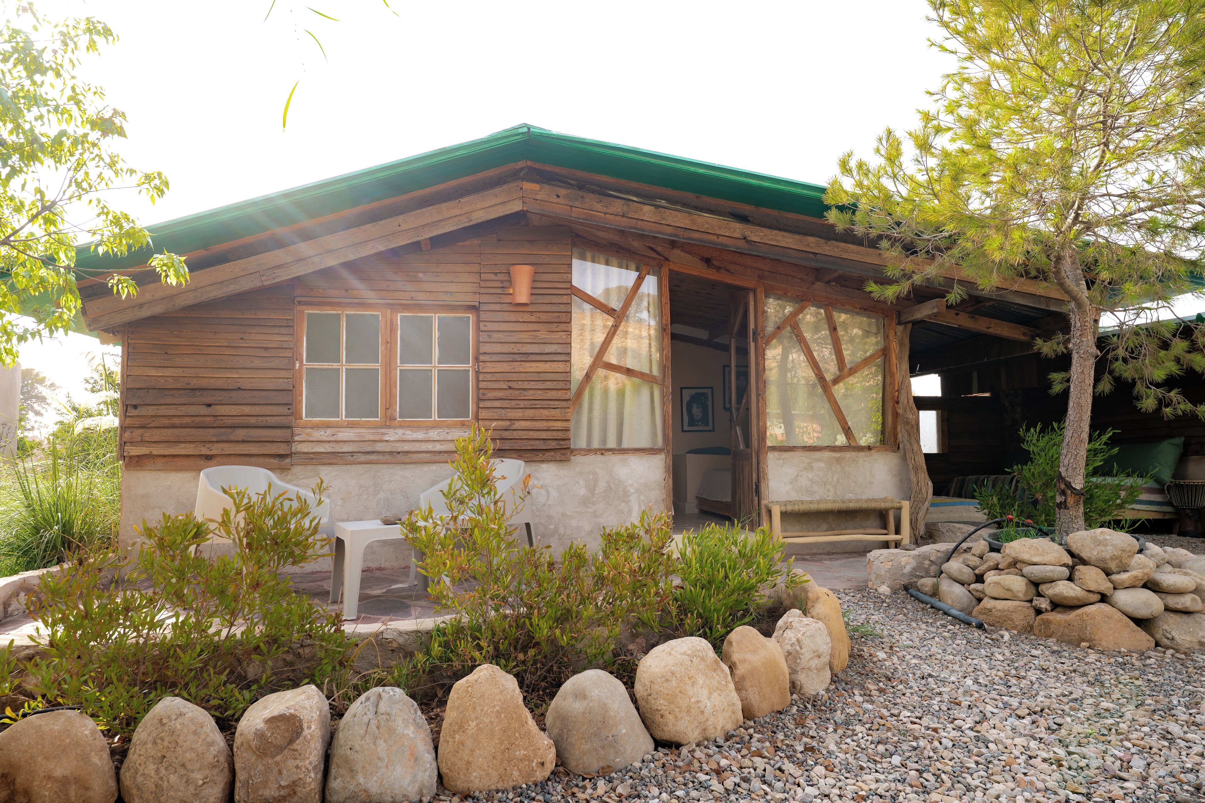 Hytte – classic, hageutsikt | Safe på rommet, individuelt dekorert og individuelt innredet