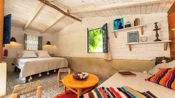 Classic Cabin, 1 Double Bed, Non Smoking, Garden View | In-room safe, individually decorated, individually furnished