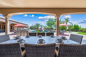 Outdoor dining - Paradise Found! Luxe Custom! Multi-Family Fun. (Mesa)