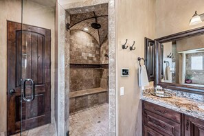 Shower, hair dryer, towels - Paradise Found! Luxe Custom! Multi-Family Fun. (Mesa)