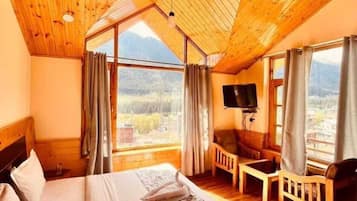 Rom – deluxe | Strykejern/-brett og wi-fi (inkludert)