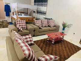 Superior Double Room, Garden View | Free WiFi, bed sheets