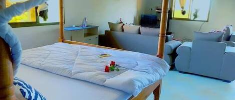 Chambre Simple Supérieure, vue jardin