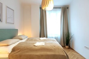 3 bedrooms, iron/ironing board, free WiFi, bed sheets - Elegant Apartment Vienna (Vienna)