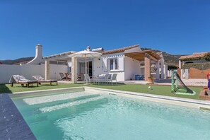 A heated pool - Villa Aurora with private pool (Tertenia)