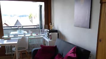 Televisor i taula de tennis de taula