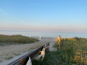 On the beach - Inga - Sea view, private beach chair on the beach, swimming pool, sauna (Kronsgaard)