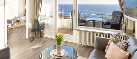 Télévision, table de tennis de table