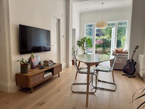 Fernseher