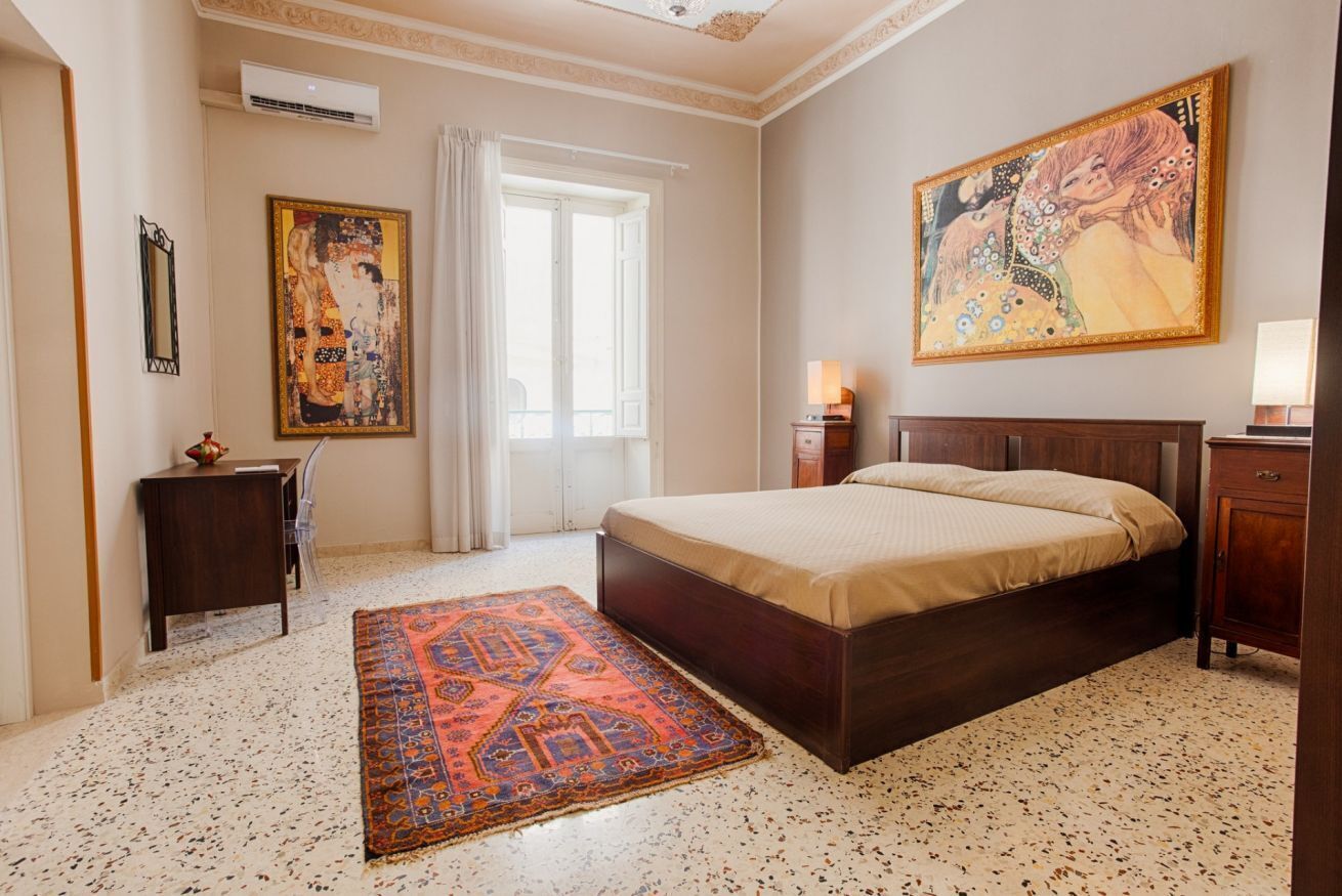 3 bedrooms, iron/ironing board